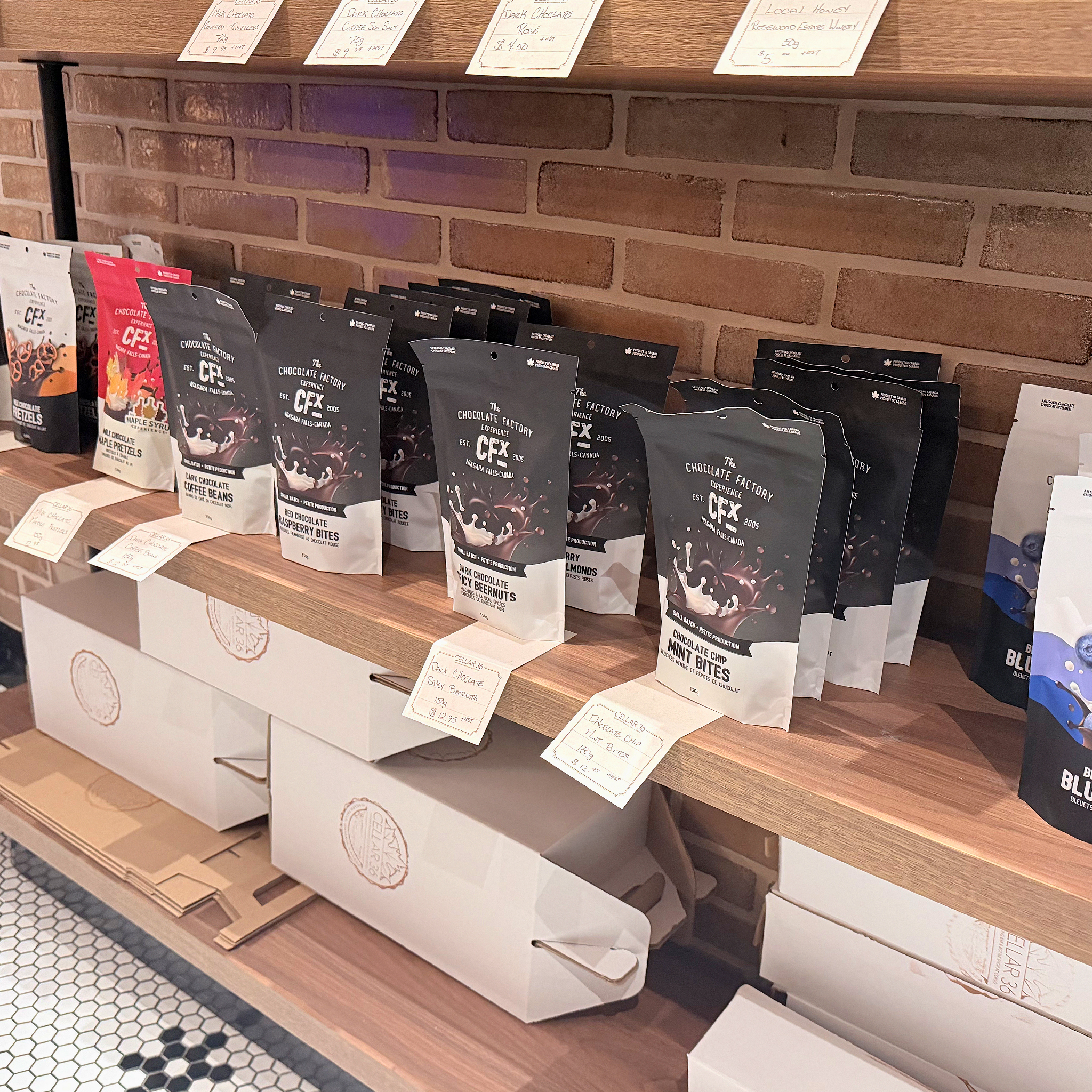 Retail Store Display Shelves